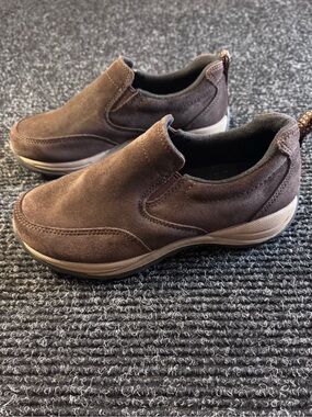 LL Bean Suede Comfort Moc Clogs Women’s 6.5 Med Brown Rugged Hiking Outdoors